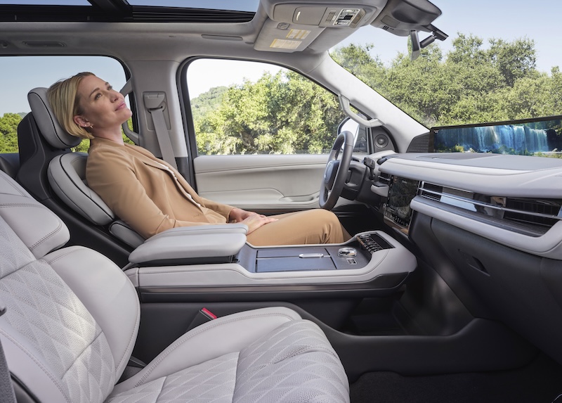 Spa like experience in the three row SUV 2025 Lincoln Navigator